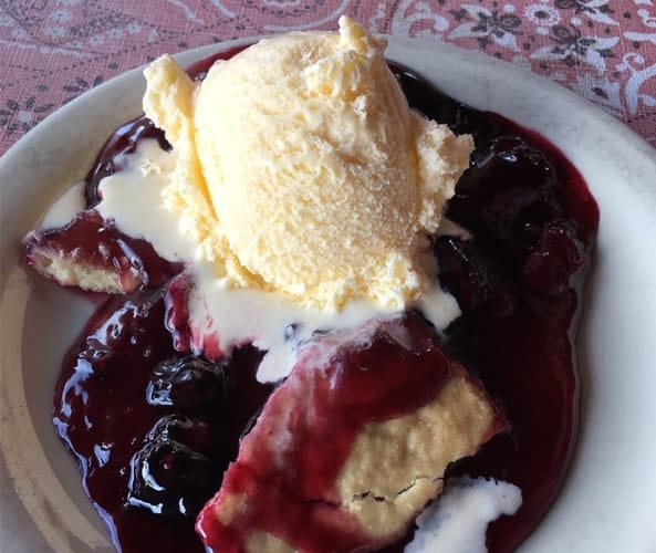 Blackberry Cobbler